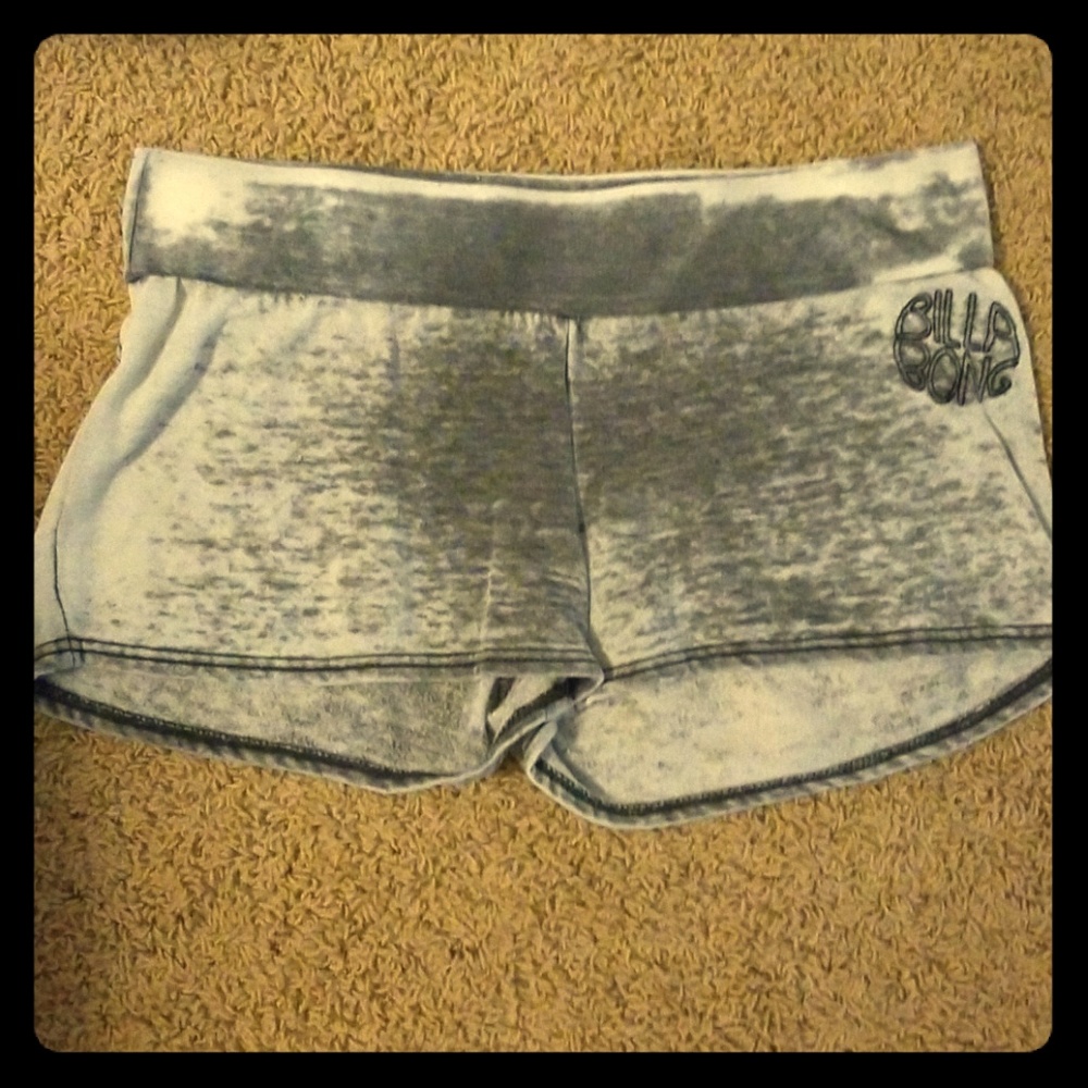 🌺Billabong shorts